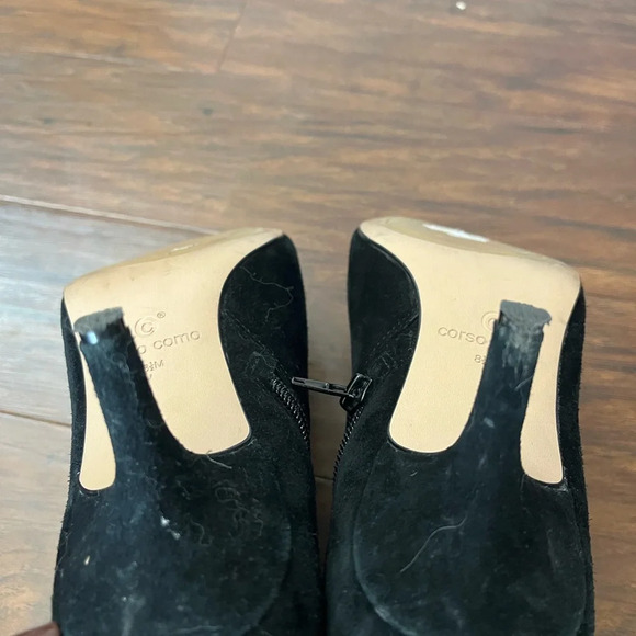 Corsets Como Italian made Black Suede Sexy Booties- Size 8.5 - Picture 6 of 9